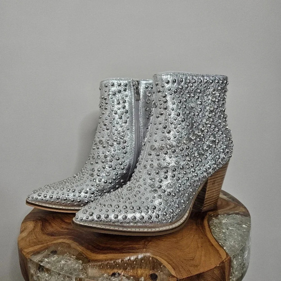 Corkys Line Dance Silver Metallic Studded Crystal Western Ankle Boots New - Picture 5 of 9